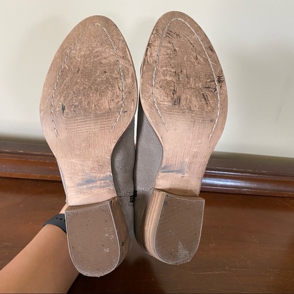 Seychelles Beige Lasercut Ankle Booties - Picture 8 of 8